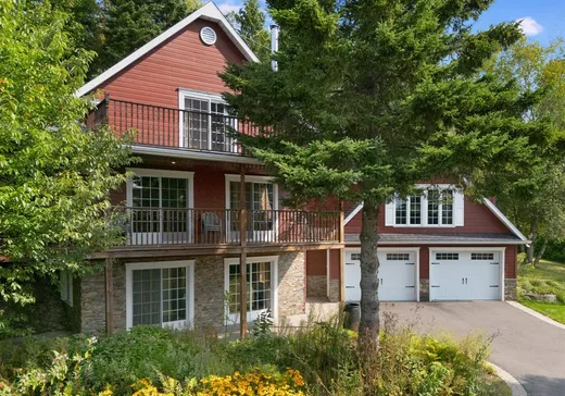 Maison à vendre - 148 Rue Beaumont, Val des Sources, J1T 3M7