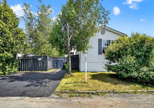 Maison à étages à vendre - 3950 Boul. Sir-Wilfrid-Laurier 630, St-Hubert, J3Y5Y9