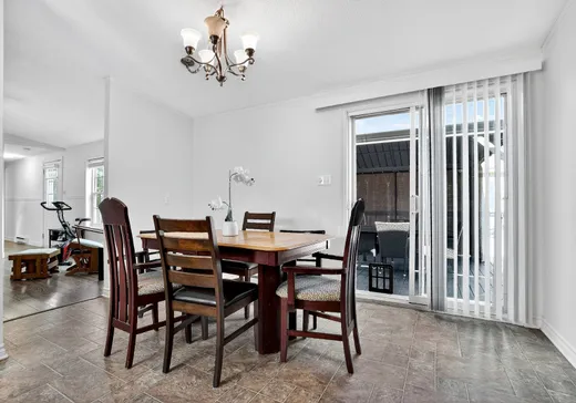 Maison à vendre - 3950 Boul. Sir-Wilfrid-Laurier 630, St-Hubert, J3Y 5Y9