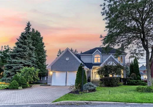Maison à étages à vendre - 230 Rue Joly, Drummondville, J2C7A3