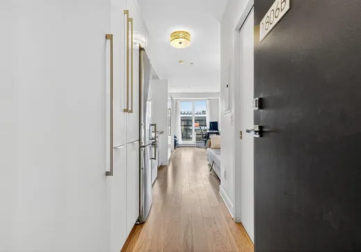 Condo à vendre - 235 Rue Peel, App. 1806B, Montréal (Centreville), H3C 2G6