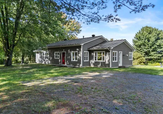 Bungalow à vendre - 280 Rg du Bord-de-l'Eau, St-Francois-Du-Lac, J0G1R0