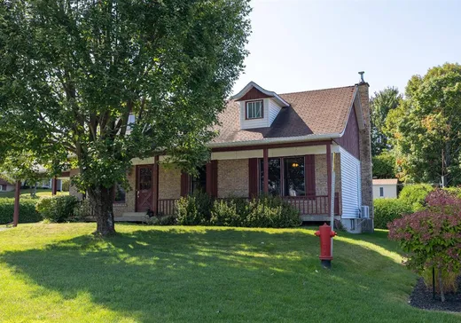 Bungalow à vendre - 2255 Rue Linda, Sherbrooke, J1H5T1