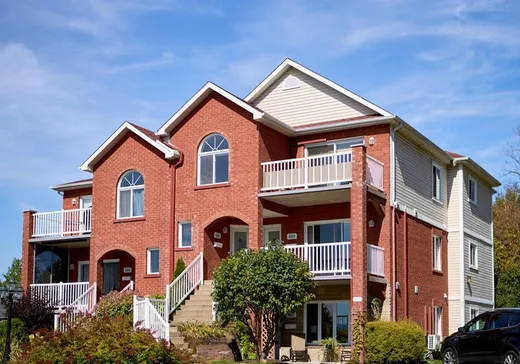 Condo à vendre - 3295 Rue Thérèse-Casgrain, Sherbrooke, J1L3A1