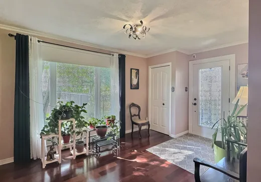 Maison à vendre - 223 Rue Principale, Daveluyville, G0Z 1C0