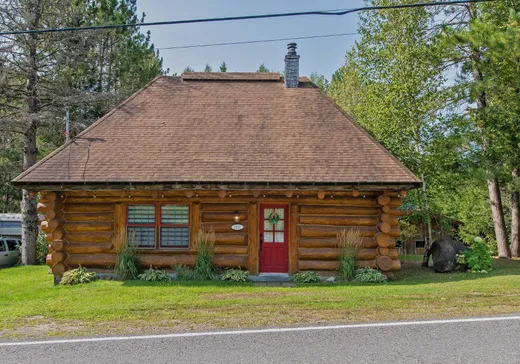 Maison à étages à vendre - 2480 Ch. des Îles, Entrelacs, J0T2E0