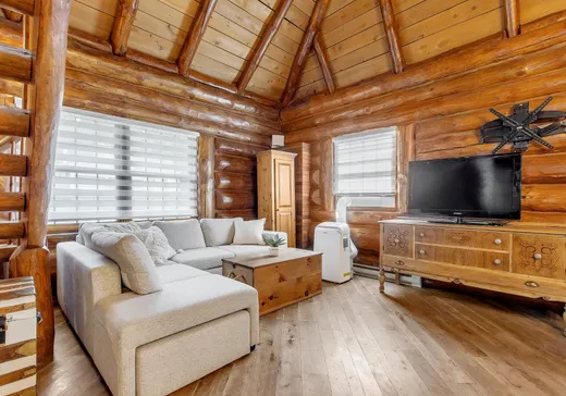 Maison à vendre - 2480 Ch. des Îles, Entrelacs, J0T 2E0
