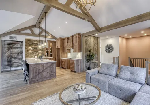 Maison à vendre - 180 Rue de l'Artisan, Saint-Colomban, J5K 0B9