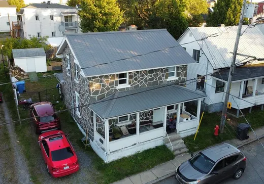 Maison à étages à vendre - 501 8e Avenue, Grand-Mere, G9T1X9