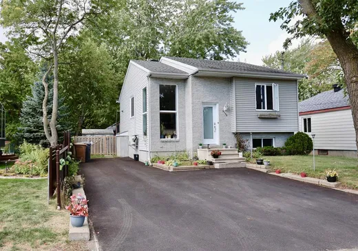 Bungalow à vendre - 3175 Rue Cartier, Sainte-Marthe-sur-le-Lac, J0N1P0