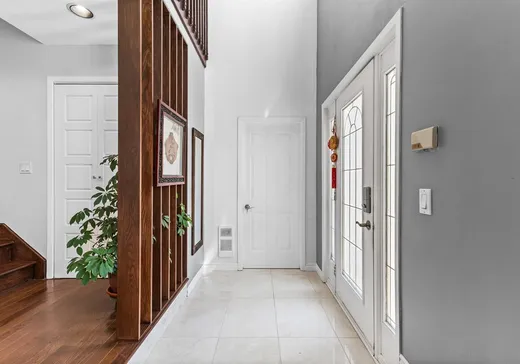 Maison à vendre - 8550 Av. Oregon, Brossard, J4Y 2Z4