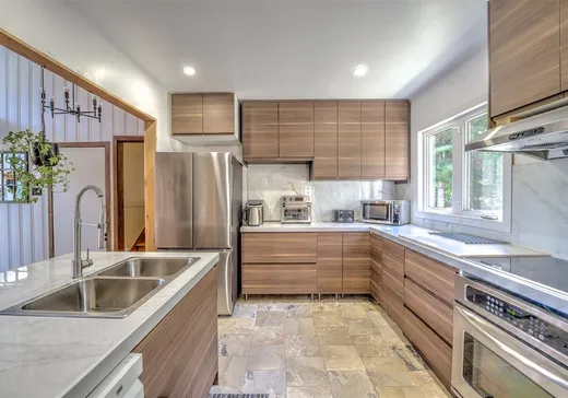 Maison à vendre - 5944 Rue Morin, Val Morin, J0T 2R0