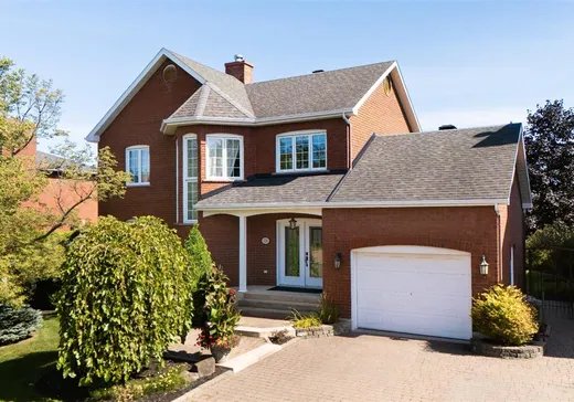 Maison à vendre - 220 Rue Champagne, Drummondville, J2C 7M3