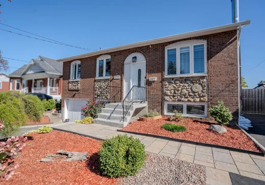 Bungalow for sale - 3679 Rue Park, St-Hubert, J3Y4Z1