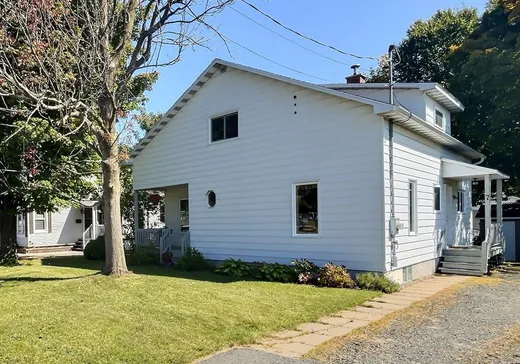 Bungalow à vendre - 7 Rue Paré, Victoriaville, G6P2X5