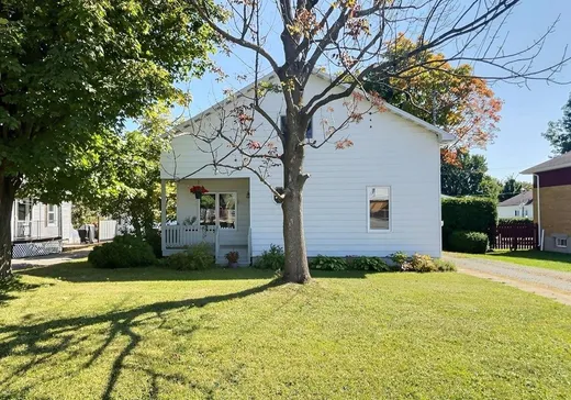 Maison à vendre - 7 Rue Paré, Victoriaville, G6P 2X5