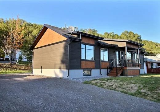 Maison à vendre - 186 Rue Doublet, Gaspé, G4X 1G4