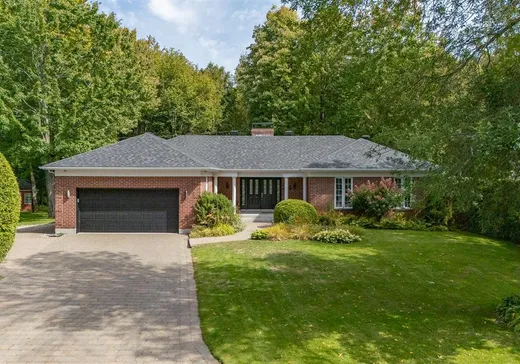 Bungalow à vendre - 24 Rue des Taëls, Blainville, J7C5C2