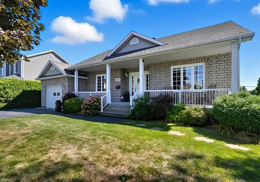 Bungalow for sale - 670 80e Rue, Saint-Georges, G5Y6J4