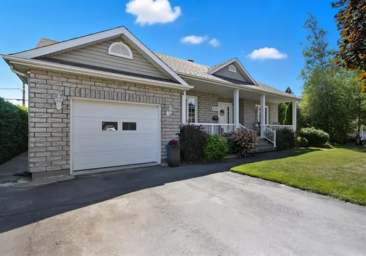 House for sale - 670 80e Rue, Saint-Georges, G5Y 6J4