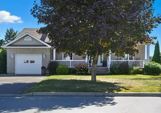 House for sale - 670 80e Rue, Saint-Georges, G5Y 6J4