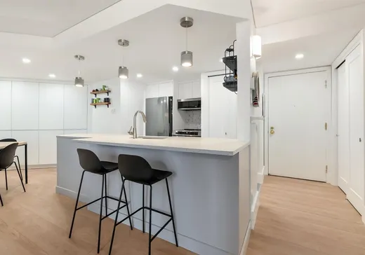 Condo à vendre - 80 Grande Allée E., App. 404, Ville de Québec, G1R5N1