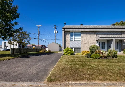Bungalow for sale - 1574 Rue du Haut-St-Maurice, L'Ancienne-Lorette, G2E4K4