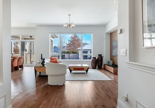 Maison à vendre - 3100 Rue Micheline-Beauchemin, Longueuil, J4N 0G6