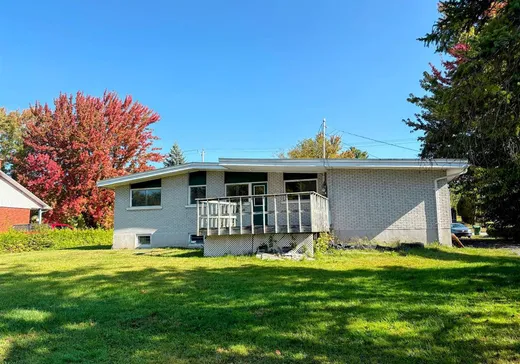 House for sale - 596 Route 143 S., St-Francois-Xavier-de-Brompton, J0B 2V0