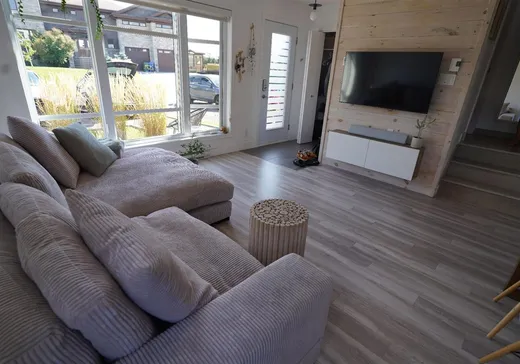 Maison à vendre - 6570 Boul. Ste-Anne, App. 105, L'Ange-Gardien, G0A 2K0