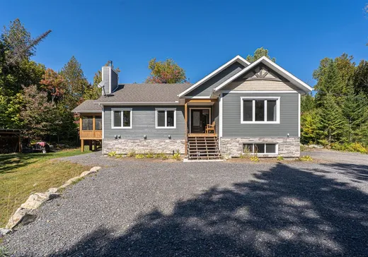 Maison à vendre - 2867 Ch. du Lac-Nantel S., Mont-Blanc, J0T 2G0