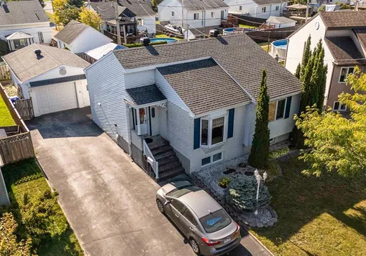 Maison à vendre - 17425 Rue Groulx, Mirabel, J7J 1B3