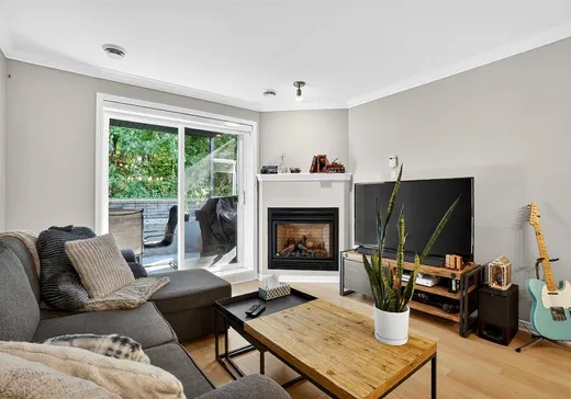 Condo for sale - 2110 Rue du Portage, App. 102, Laval (Sainte-Dorothee), H7Y 0A8