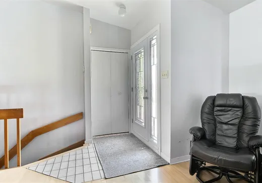 Maison à vendre - 583 Rue Cocteau, Charlesbourg, G1H 7E2