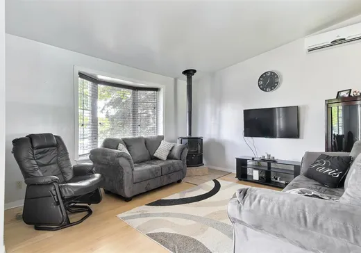 Maison à vendre - 583 Rue Cocteau, Charlesbourg, G1H 7E2