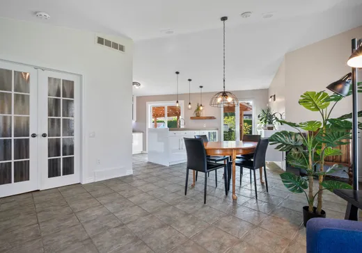 Maison à vendre - 148 Rue Dufresne, St-Luc, J2W 1M1