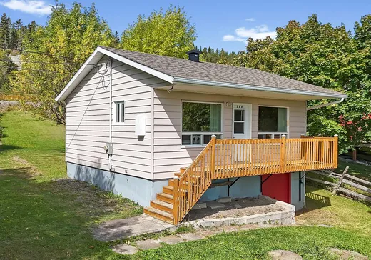 Maison à vendre - 364 Ch. Dionne, Saint-Mathieu-de-Rioux, G0L 3T0