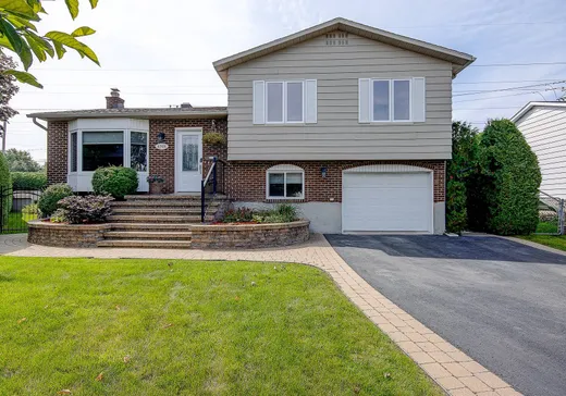 Maison à étages à vendre - 6305 Rue Berthier, Brossard, J4Z2K4