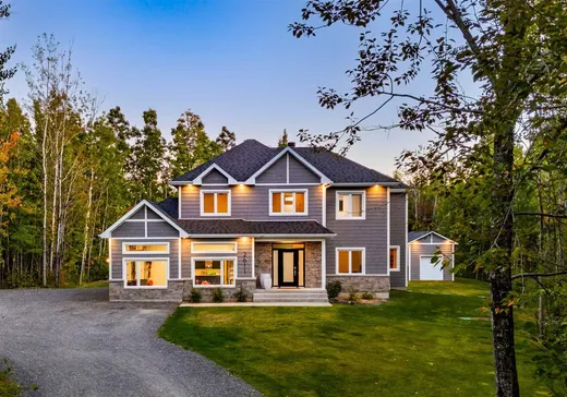 Two or more stories for sale - 2611 Rue des Dahlias, Sherbrooke, J1R0C6