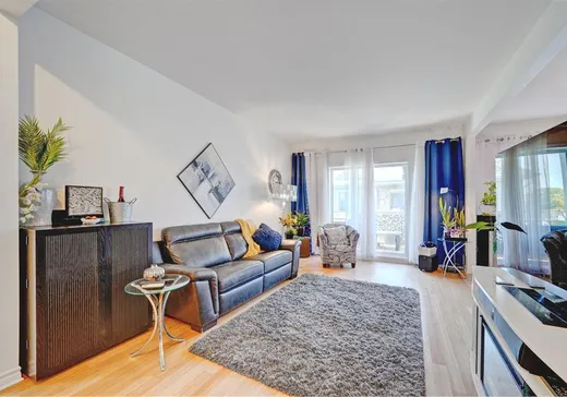 Condo à vendre - 275 Rue Deslières, App. 2C, Saint-Bruno-de-Montarville, J3V 6P9