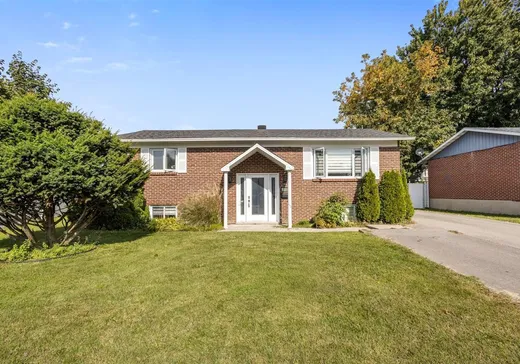 Maison à vendre - 172 Rue Demers, Salaberry-de-Valleyfield, J6T 5P1