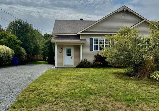Bungalow for sale - 745 Rue Laro, Saint-Hyacinthe, J0E1Z0