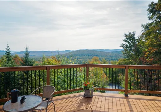 Two or more stories for sale - 49 Ch. Maxime, Notre-Dame-Des-Boies, J0B2E0