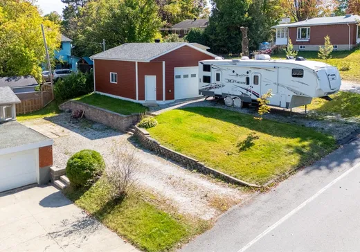 House for sale - 200 Rue Gosselin, Waterville, J0B 3H0