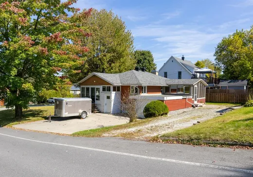 House for sale - 200 Rue Gosselin, Waterville, J0B 3H0