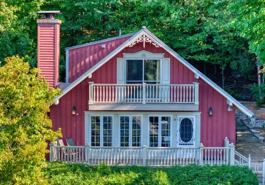 Maison à vendre - 108 Ch. des Skieurs, Saint-Sauveur, J0R 1R2