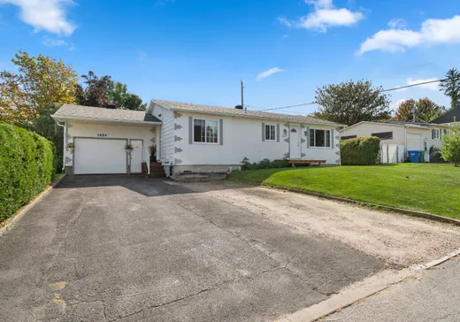 Maison à étages à vendre - 1339 Rue Galion, Val-Belair, G3J1J6