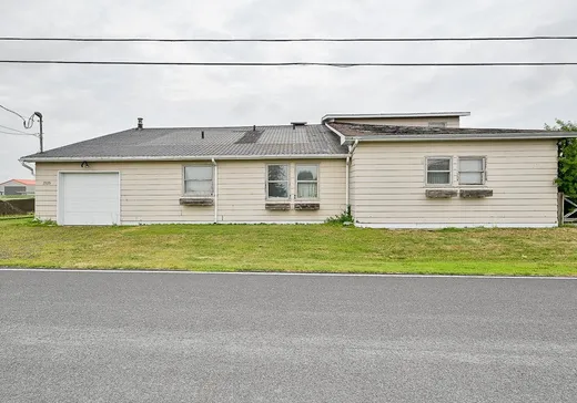 Maison à vendre - 2125Z Rue de l'Aéroport, Beloeil, J3G 4S5
