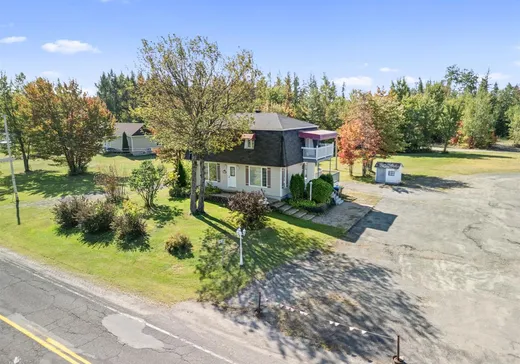 Hobby Farm for sale - 988 Route de St-Jean, St-Lambert-De-Lauzon, G0S 2W0