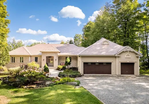 Maison à vendre - 123 Rue du Domaine-Brome, Lac-Brome, J0E 1R0